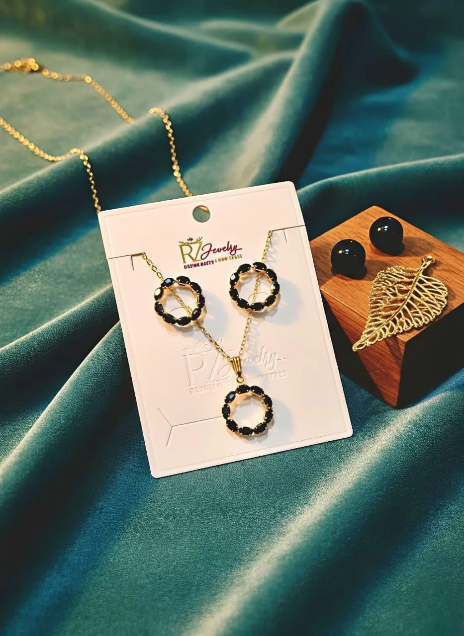 Modern Gold Plated Pendant & Earrings Set for Women – Elegant Fashion Jewelry Set