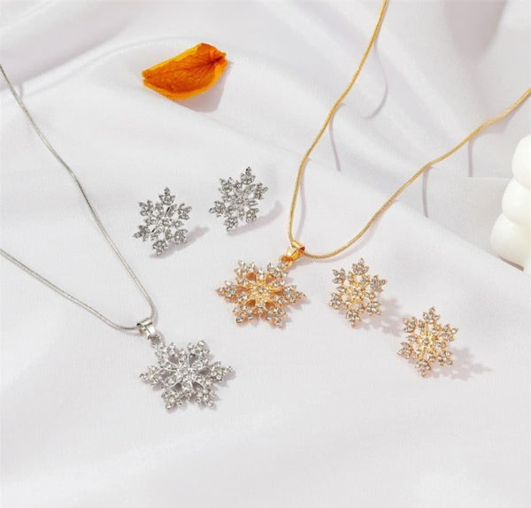 Gold Plated Snowflake Jewelry Set for Women – Elegant Pendant & Earrings Winter Design
