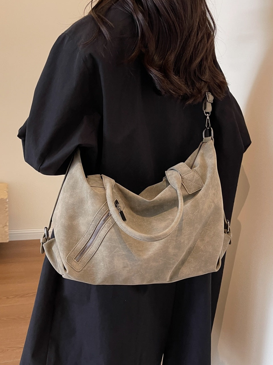 Women’s Black Tote Bag